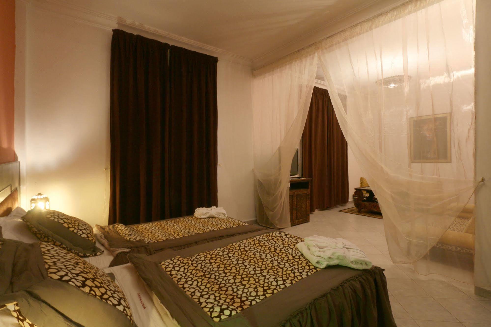 Hotel Tafoukt Марракеш Экстерьер фото